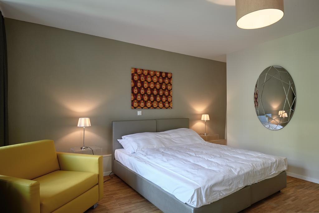Hotel Hine Adon Fribourg Ngoại thất bức ảnh