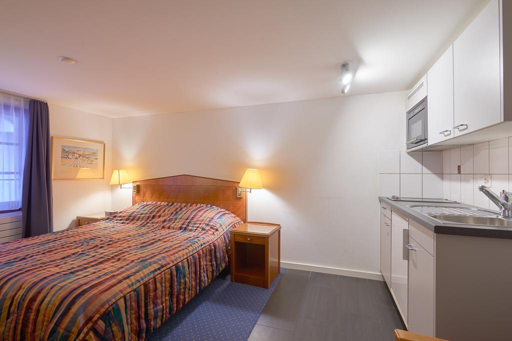 Hotel Hine Adon Fribourg Ngoại thất bức ảnh