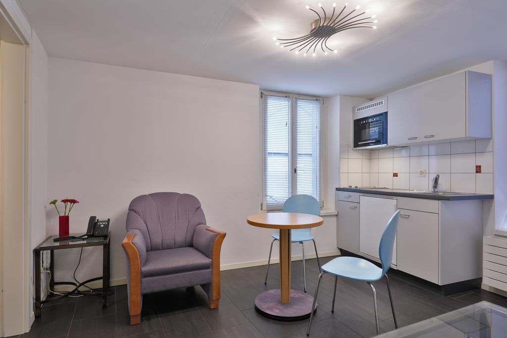 Hotel Hine Adon Fribourg Ngoại thất bức ảnh